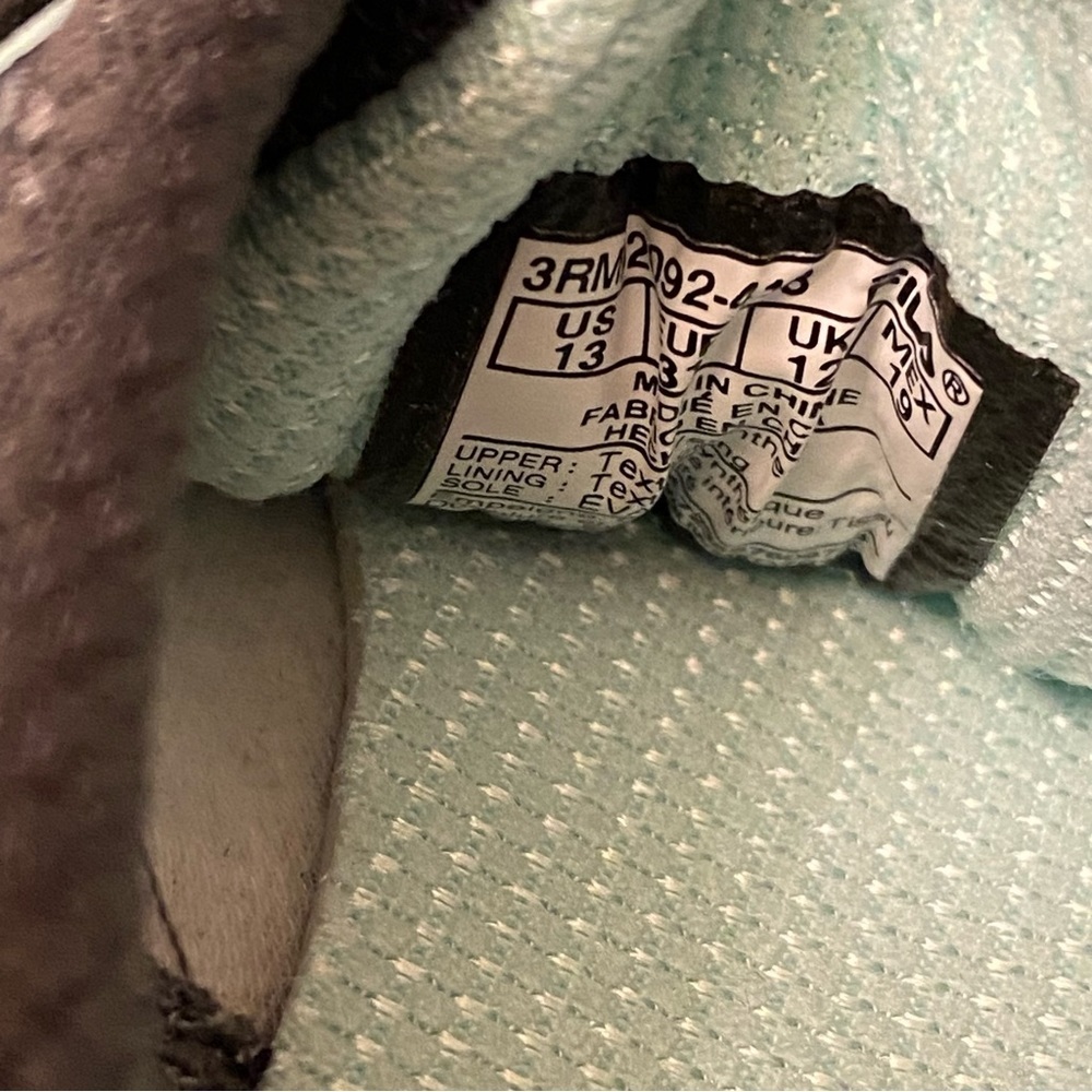 Fila NIB Finition 7 Strap Athletic Shoes Kid Size 13 Colorway Mint Green & Gray - Picture 2 of 5